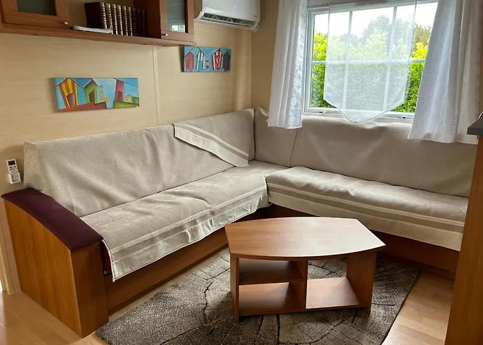 Mobil Bord De Campsite